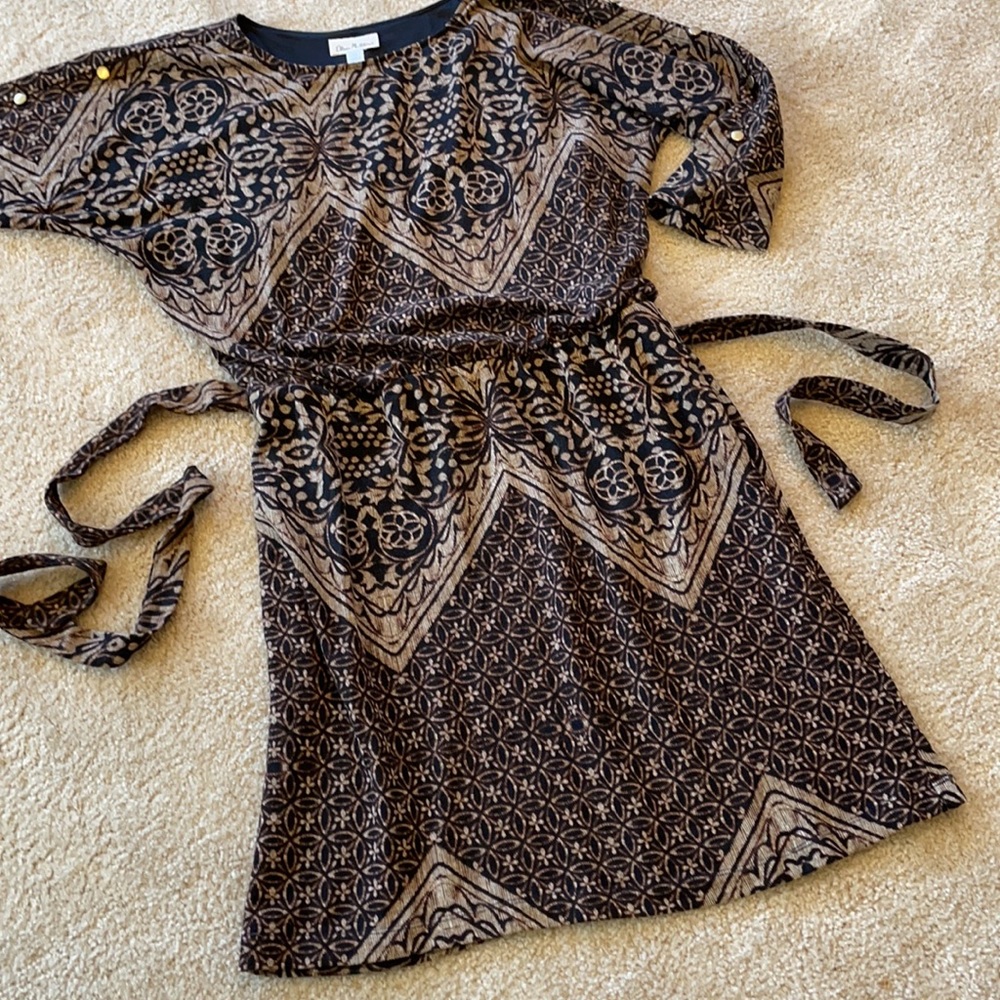🍂 Brown and tan light knit sweater dress size 14